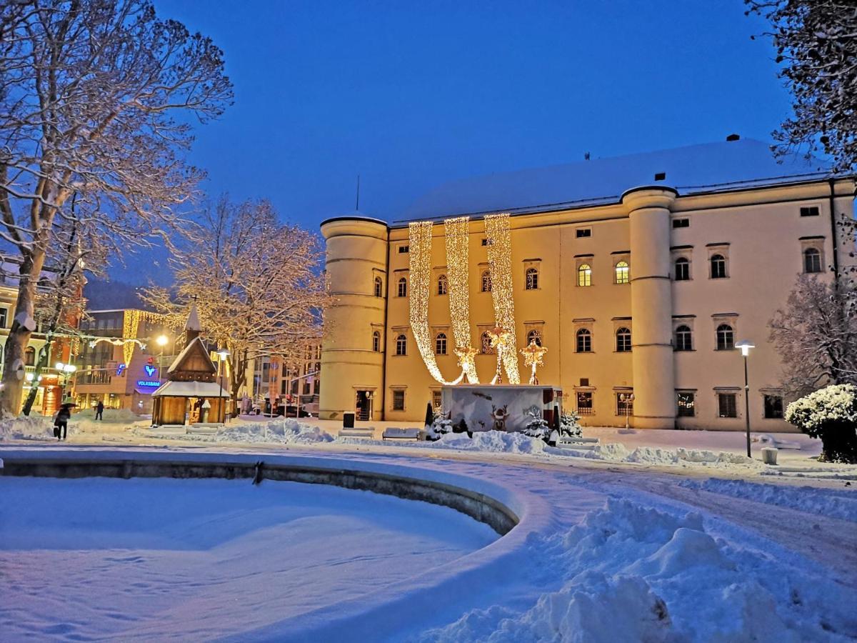 Stadt & See Appartement Penthouse Inkl Mic Card Spittal an der Drau Dış mekan fotoğraf